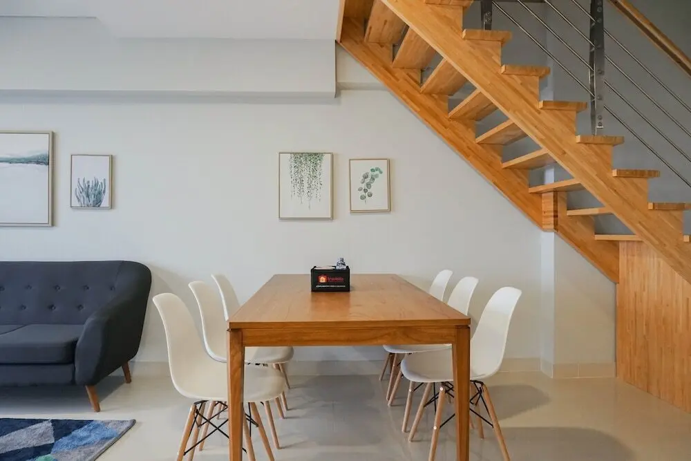 Джакарта: Big And Cozy 3br Apartment at Maqna Residence
