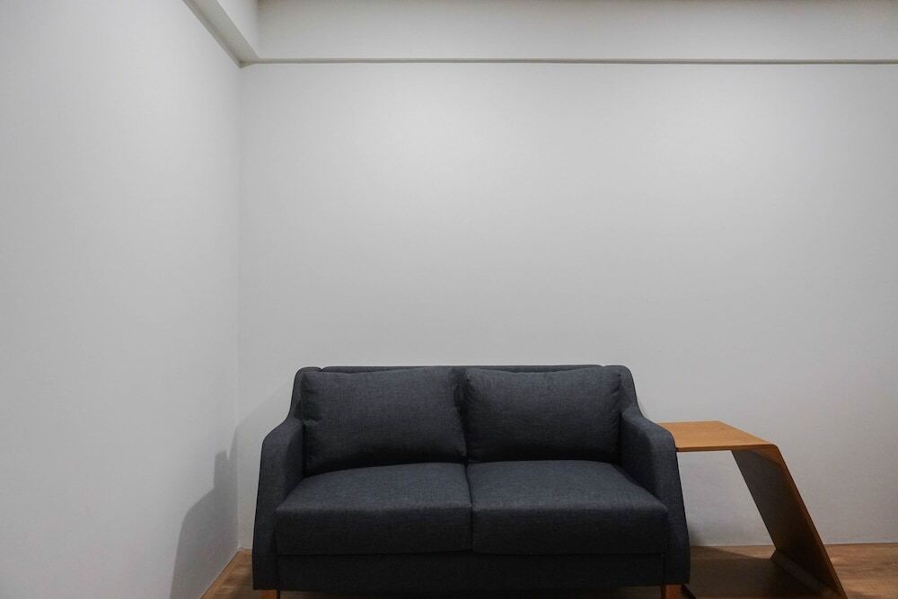 Джакарта: Big And Cozy 3br Apartment at Maqna Residence