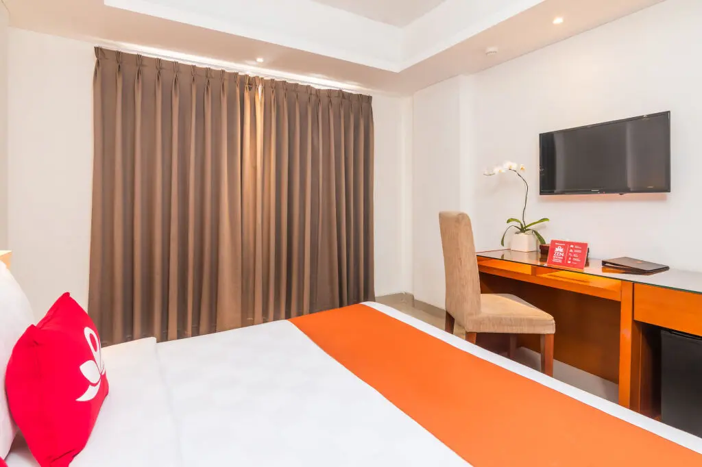 Кута: ZEN Rooms Benesari 5 Legian Kuta
