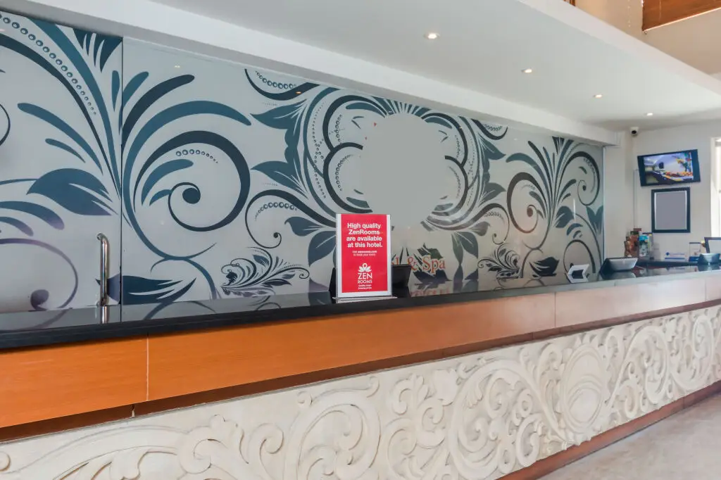 Кута: ZEN Rooms Benesari 5 Legian Kuta