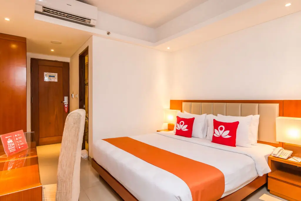 Кута: ZEN Rooms Benesari 5 Legian Kuta