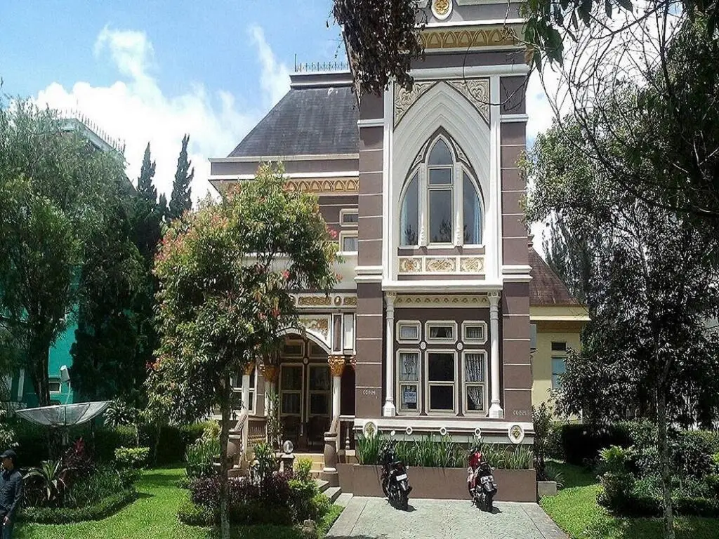 Чипанас: Villa Kota Bunga Widuri