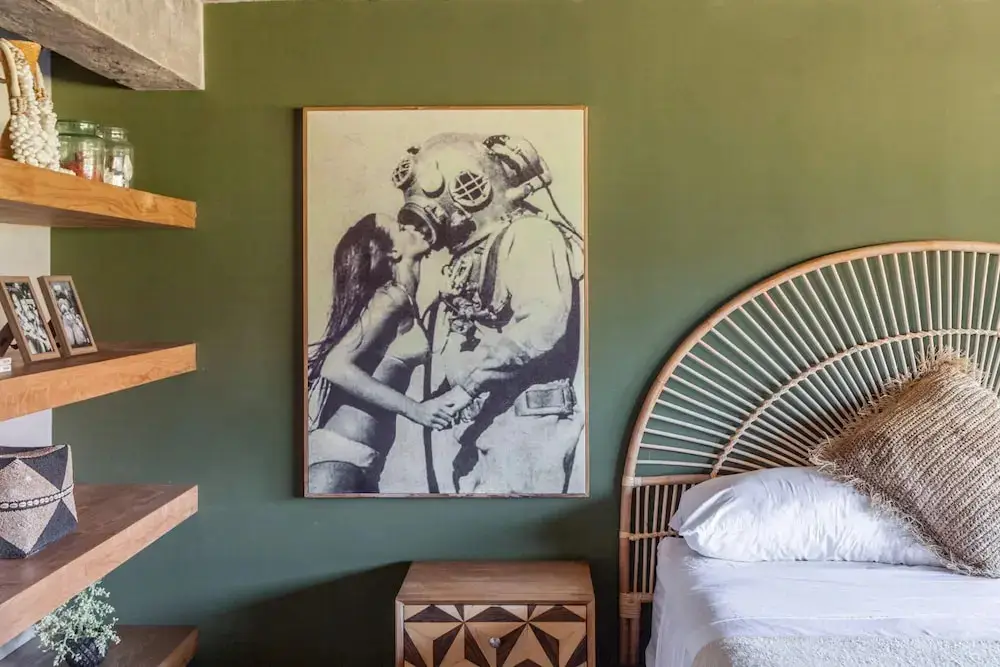 Чангу: Exceptional Architect's 5BR Villa, an Oasis Gem in Canggu Centre