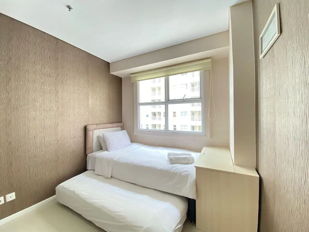 Бандунг: Spacious 1Br At Parahyangan Residence