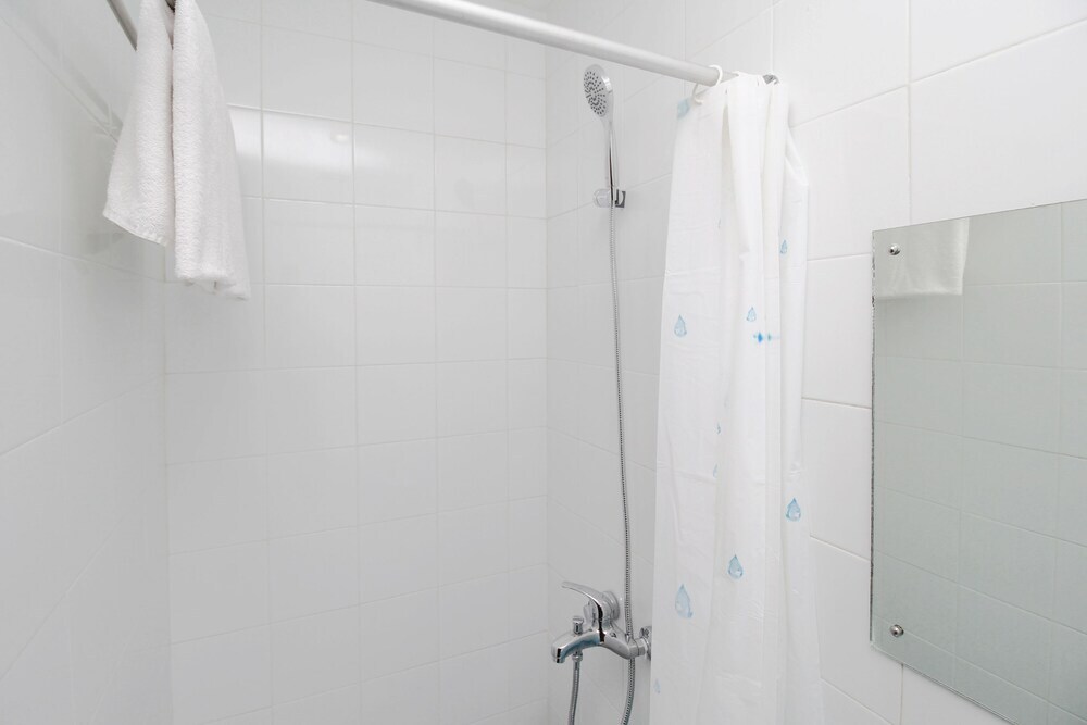 Джакарта: Sky Inn Persatuan 13 Jakarta