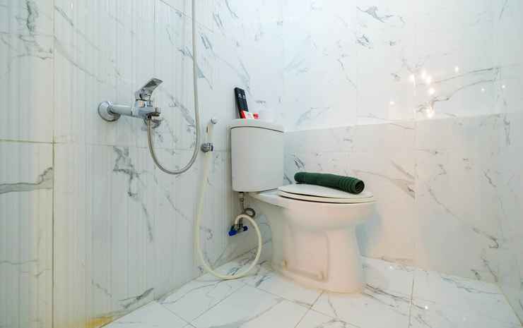 Джакарта: Studio Spacious Room at Green Pramuka Apartment By Travelio