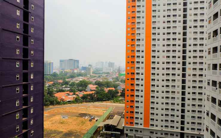 Джакарта: Comfortable Furnished Studio Green Pramuka City Apartment By Travelio