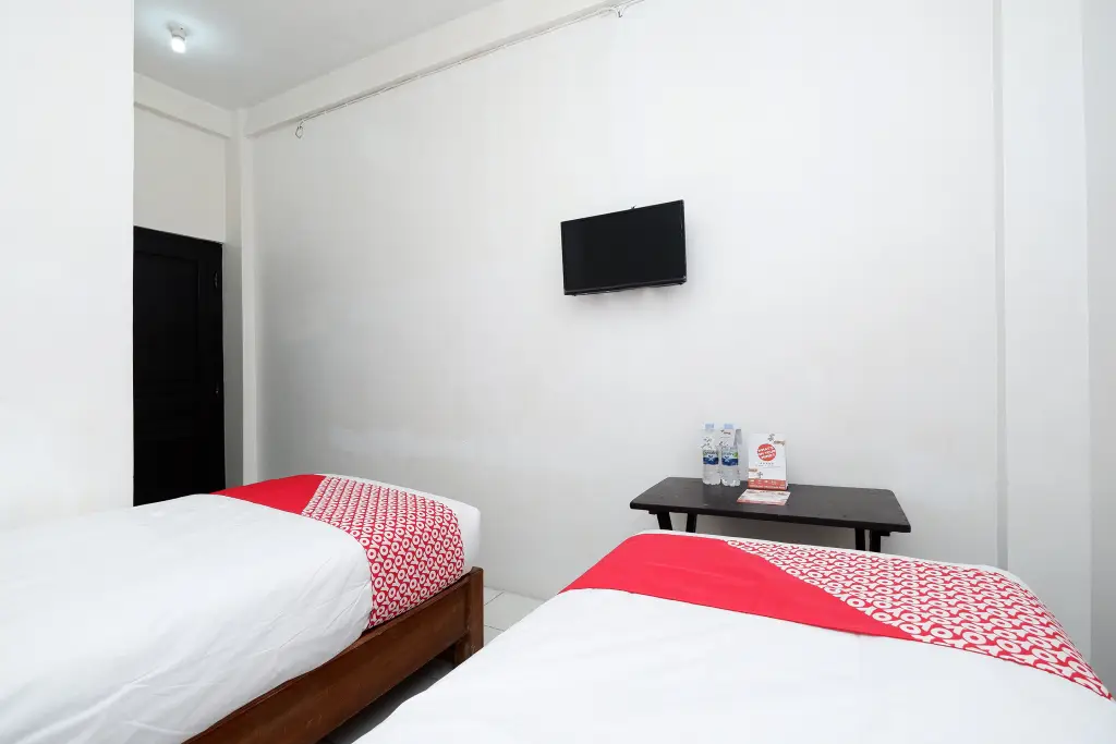 Караганьяр: OYO 1706 Hotel H&w Solo