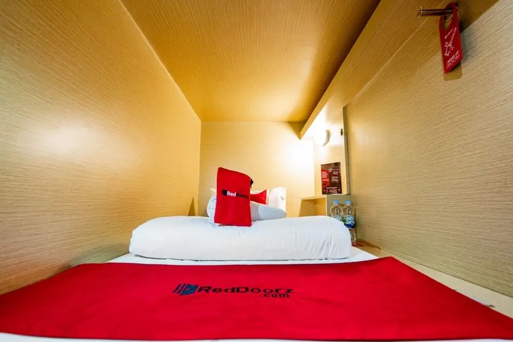 Макассар: Reddoorz Hostel @ Pod House Makassar