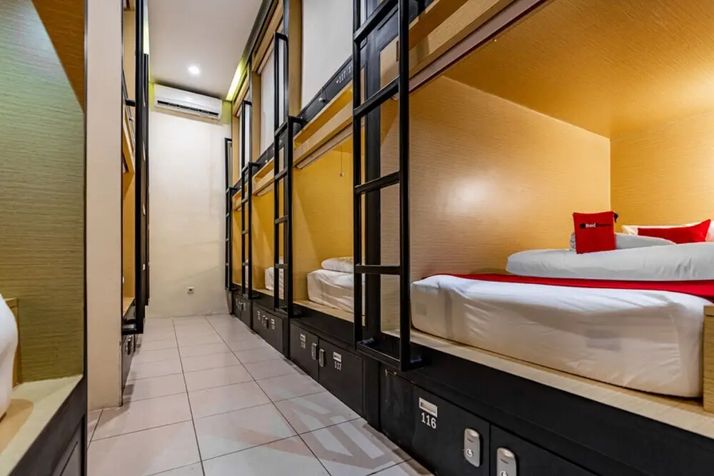 Макассар: Reddoorz Hostel @ Pod House Makassar