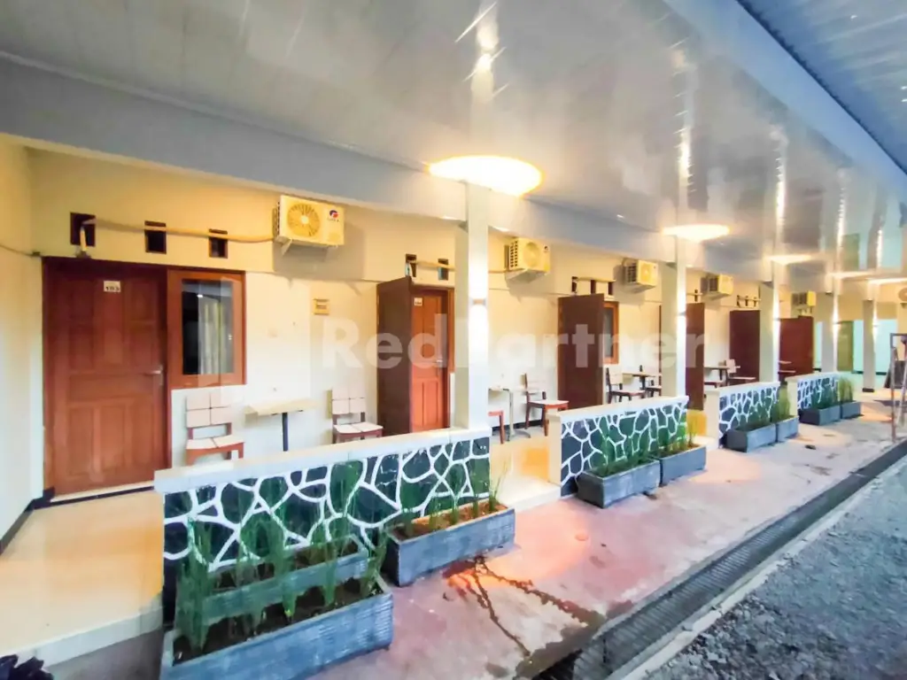 Чилачап: SPOT ON 2815 Hotel Damai