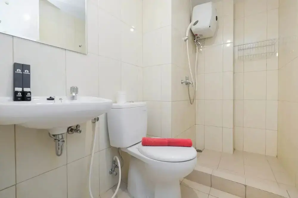 Бекаси: Newly Furnished 2BR Apartment at Springlake Summarecon