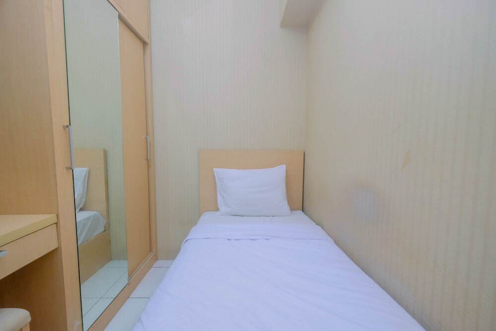 Джакарта: Warm and Homey 2BR Apartment at Kebagusan City