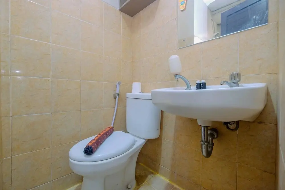 Джакарта: Warm and Homey 2BR Apartment at Kebagusan City