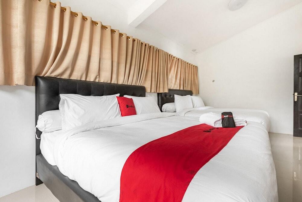Читарингул: RedDoorz @ Mega Indah Villa Estate G16