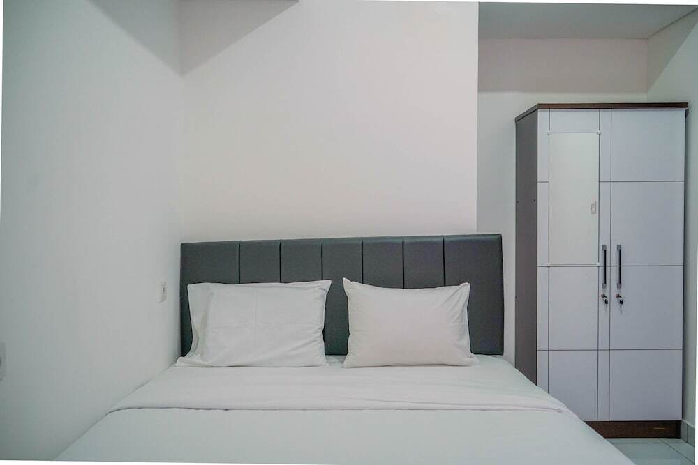 Legok: Fully Furnished and Homey 1BR Casa De Parco Apartment