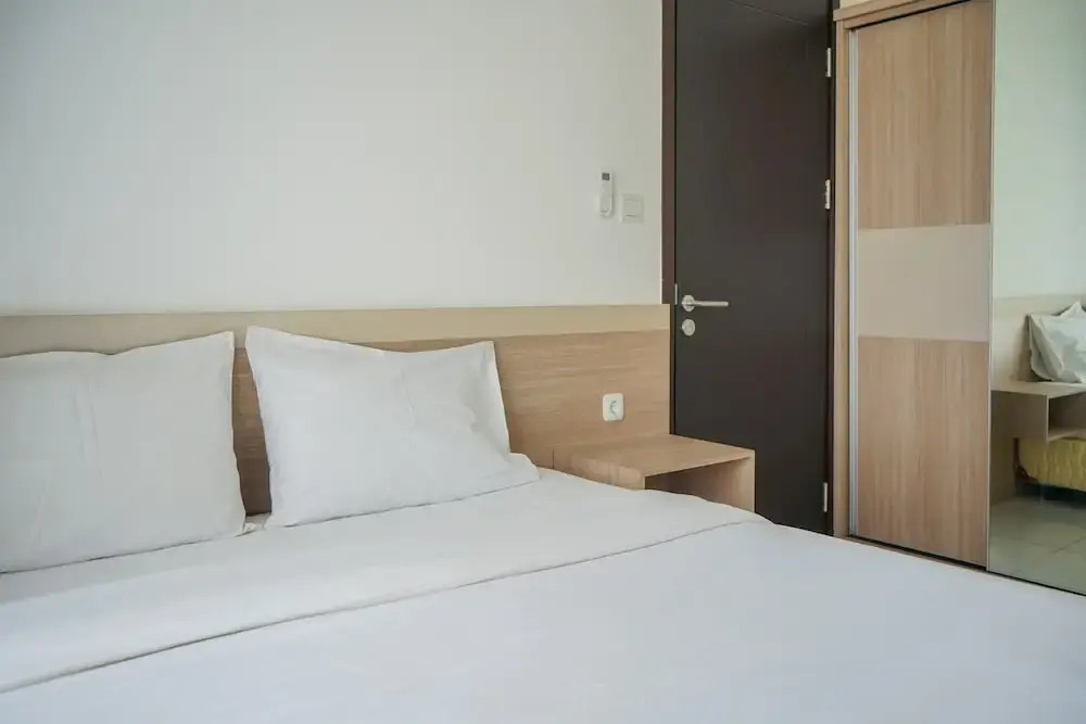 Legok: Modern and Tranquil 1BR @ Casa De Parco Apartment