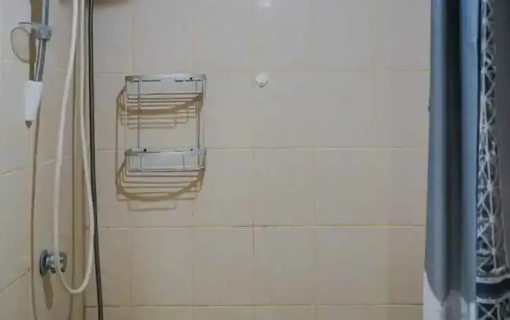 Южный Тангеранг: Relieved 1BR Apartment at Serpong Greenview
