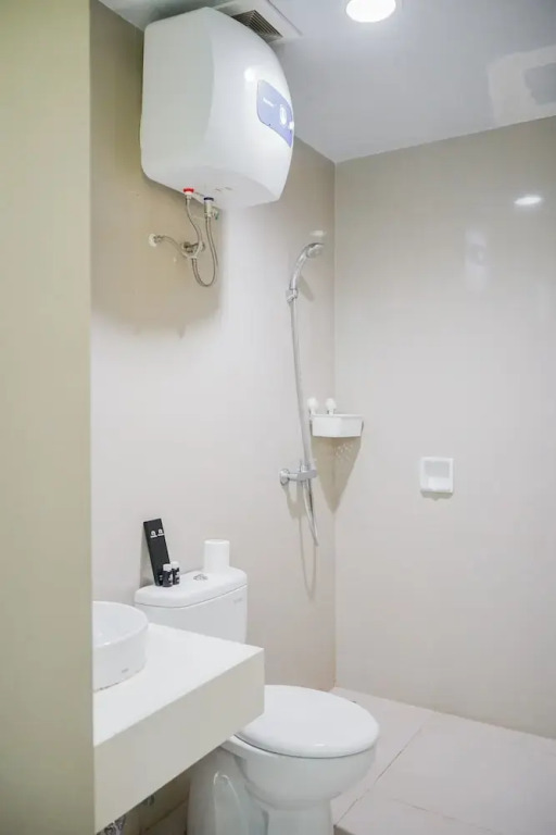 Южный Тангеранг: Highest Value 1BR Apartment at Tree Park BSD
