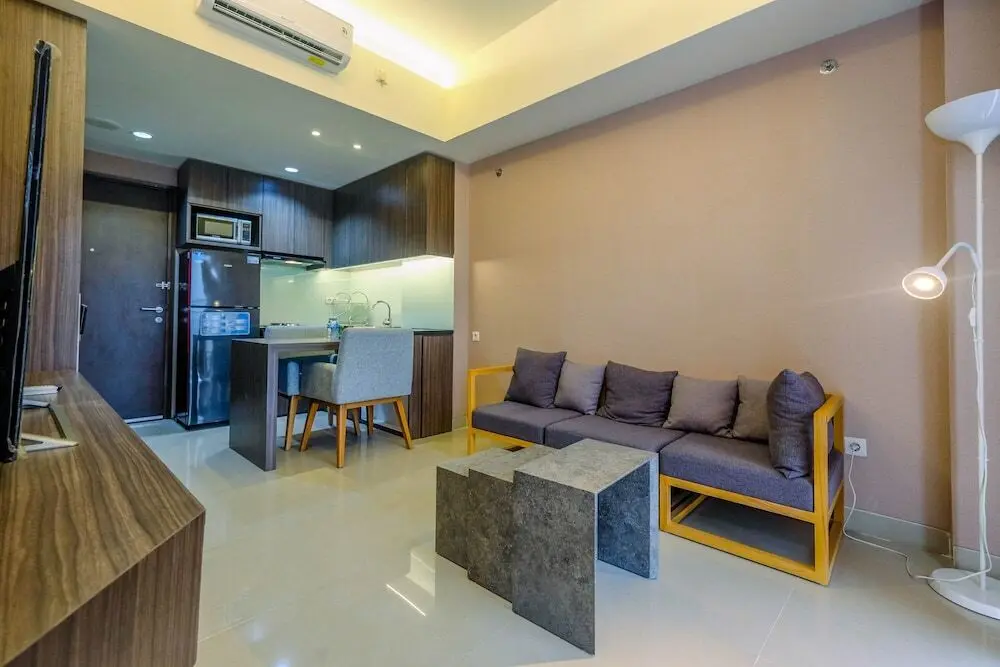 Чикаранг: Fully Furnished and Comfortable 1BR Mustika Golf Apartment