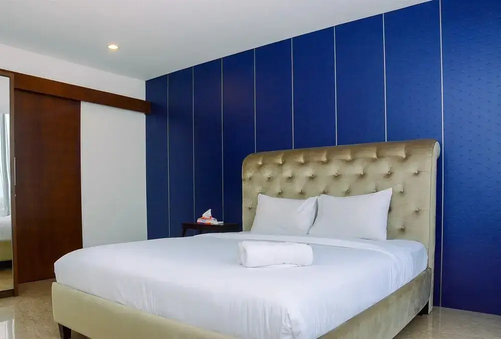 Elegant and Best View 1BR L'Avenue Apartment By Travelio — фото 1