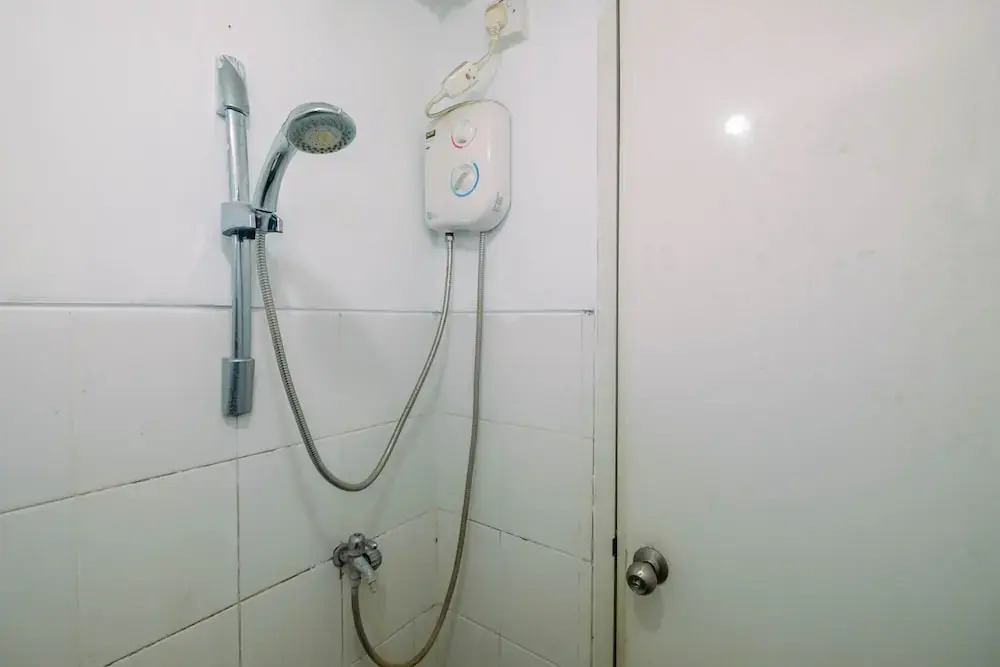 Джакарта: Spacious 1Br At Kalibata City Apartment Tower Akasia