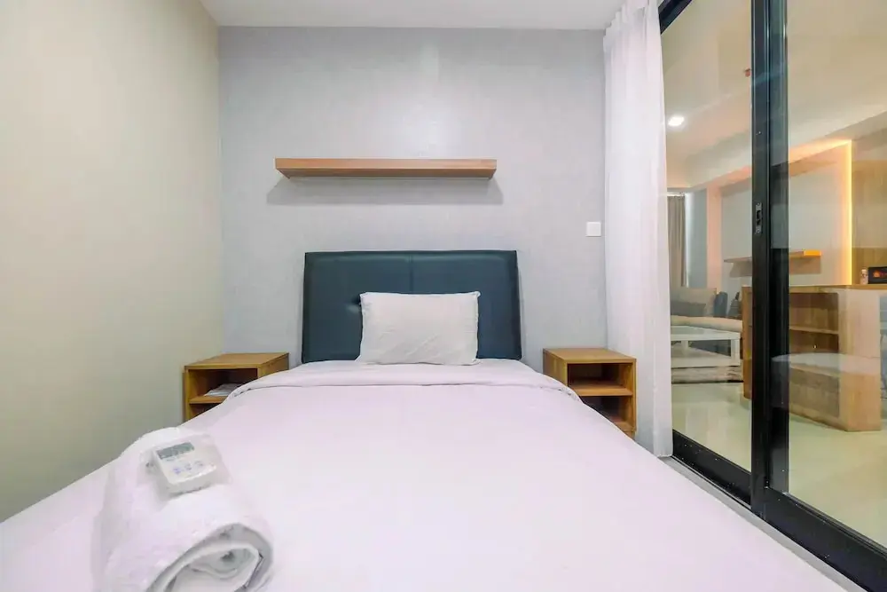 Джакарта: Cozy 2BR Apartment Nine Residence with City View