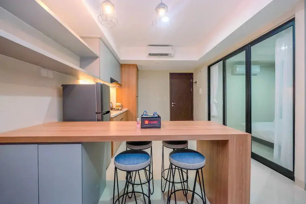 Джакарта: Cozy 2BR Apartment Nine Residence with City View