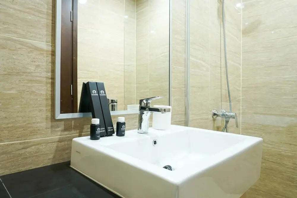 Джакарта: Cozy 1BR Apartment Gallery West Residence