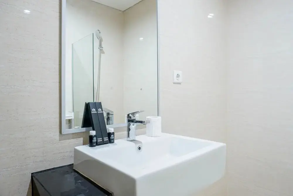 Джакарта: Comfortable And Cozy 1Br At Gallery West Apartment