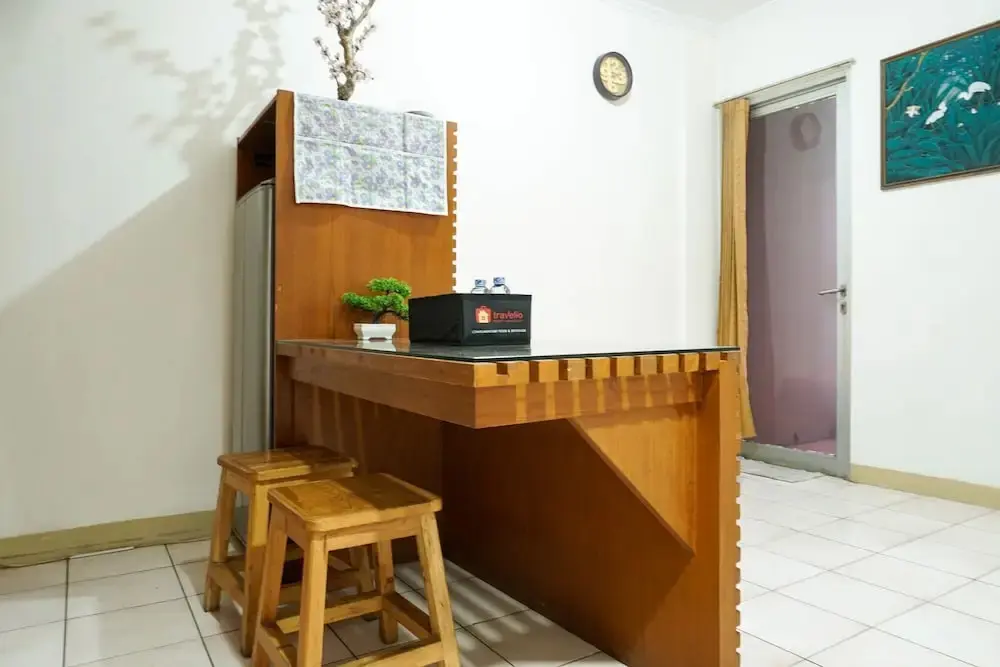 Джакарта: Homey and Warm 2BR Mediterania Palace Apartment
