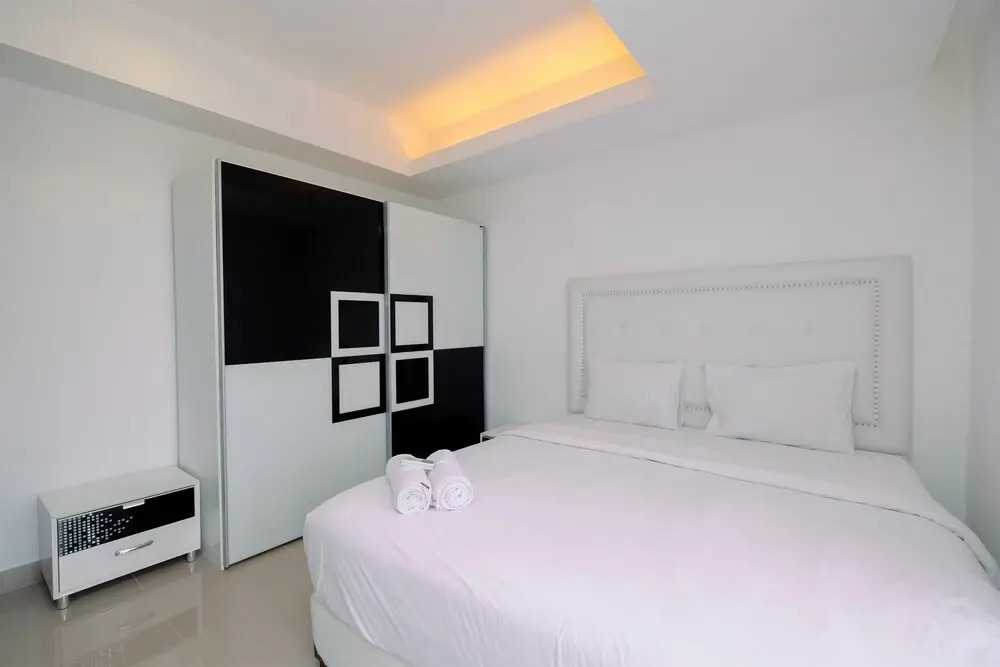 Джакарта: 1Br Apartment With Golf View @ The Royale Springhill