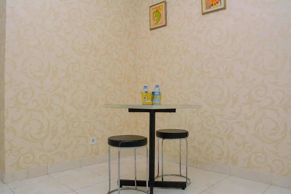 Джакарта: Minimalist and Cozy 1BR Apartment at The Boulevard
