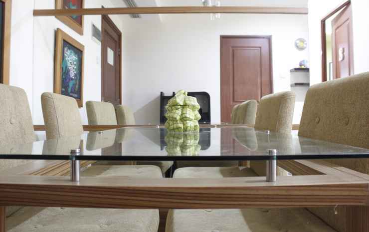 Бандунг: Spacious & Comfy 2BR at Galeri Ciumbuleuit Apartment