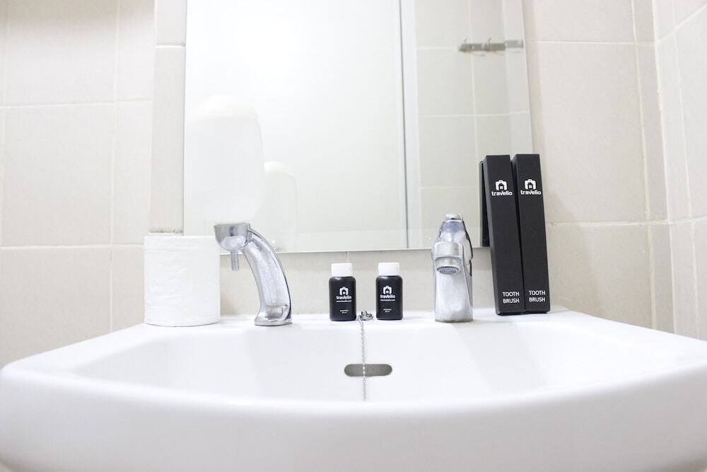 Бандунг: Pleasant 1Br Apartment At Parahyangan Residence