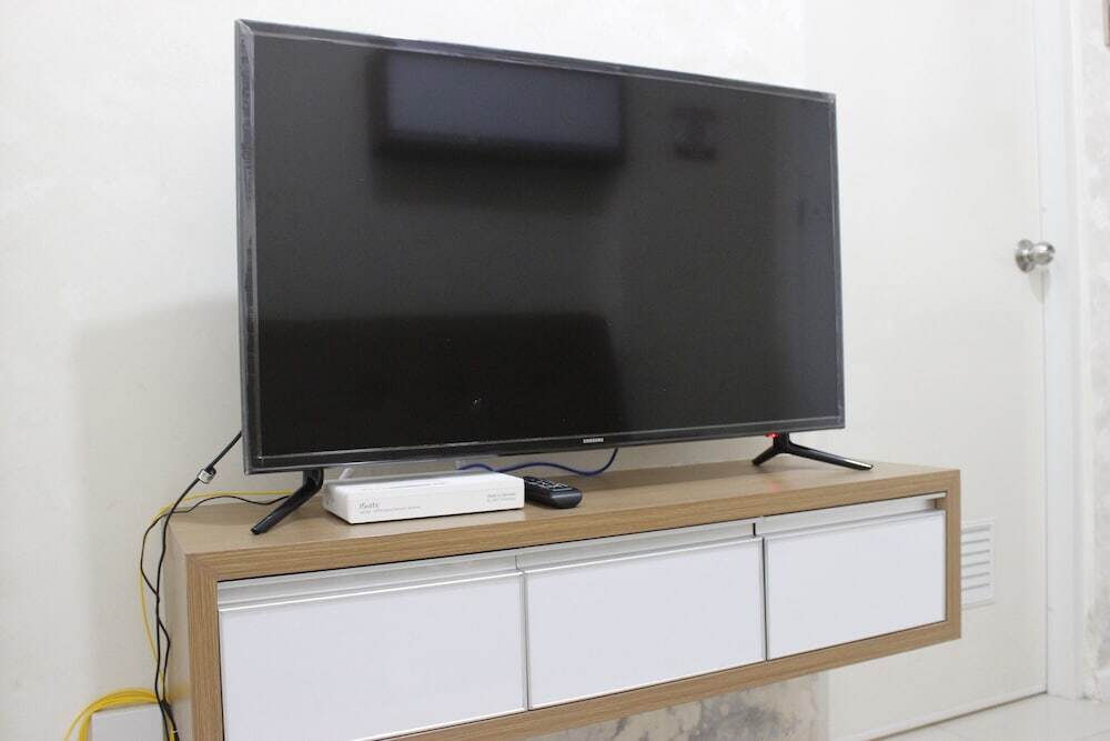 Бандунг: Pleasant 1Br Apartment At Parahyangan Residence