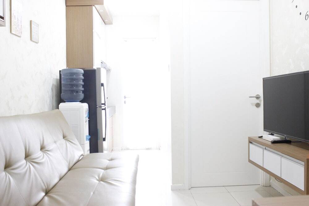 Бандунг: Pleasant 1Br Apartment At Parahyangan Residence