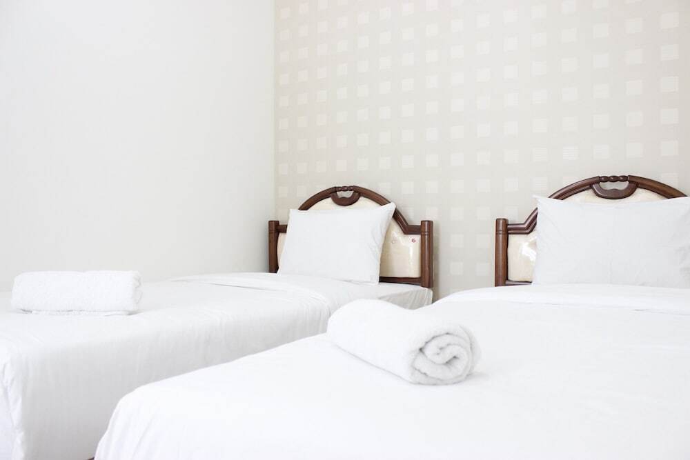 Бандунг: Zestful 2BR Apartment at Parahyangan Residence