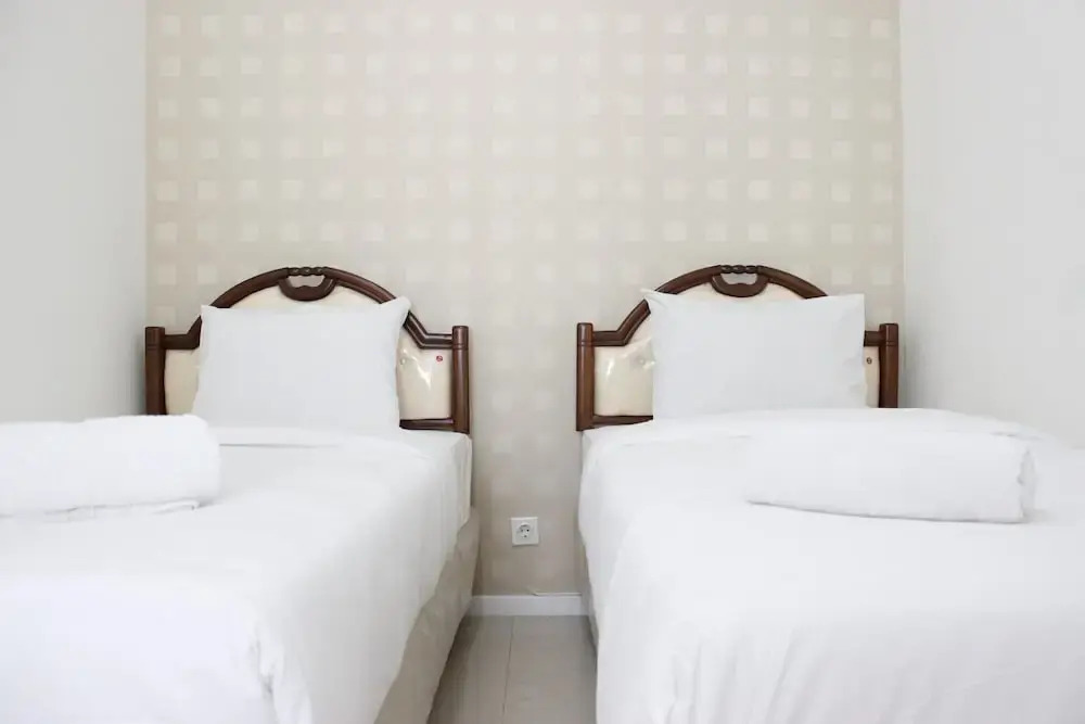 Бандунг: Zestful 2BR Apartment at Parahyangan Residence