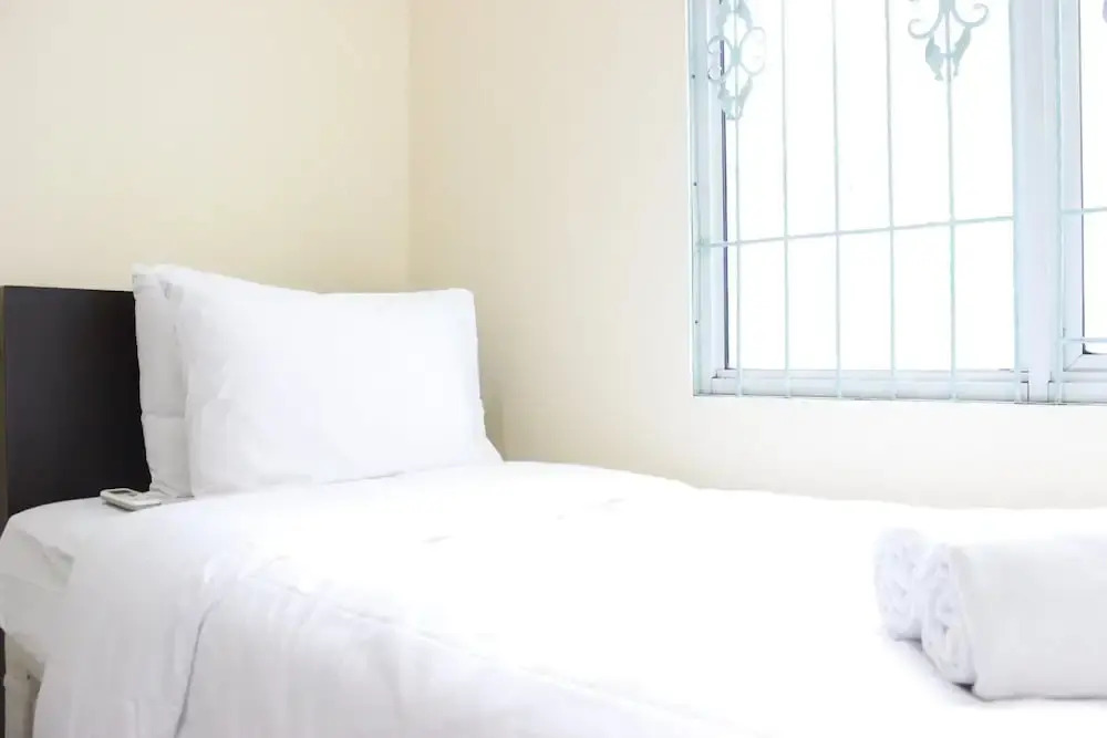 Бандунг: Deluxe & Cozy 4BR Galeri Ciumbuleuit Apartment