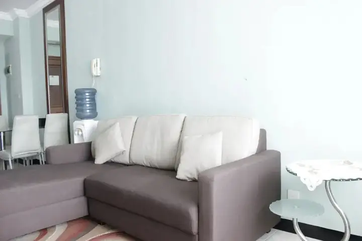 Бандунг: Spacious 2BR Galeri Ciumbuleuit Apartment near Parahyangan University