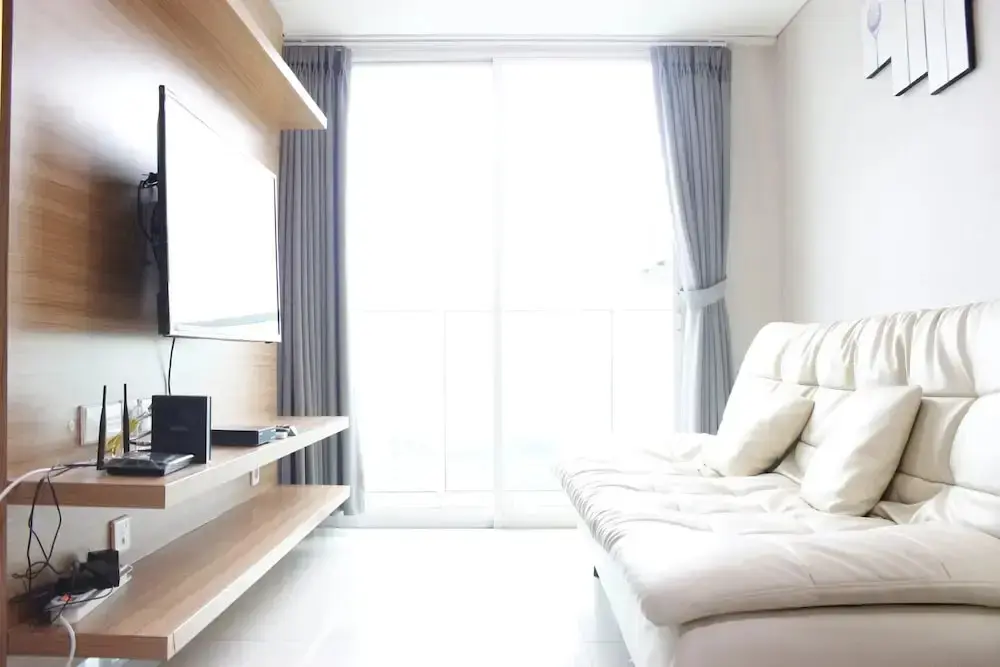 Бандунг: Exquisite 2BR Apartment at Tamansari La Grande near BIP