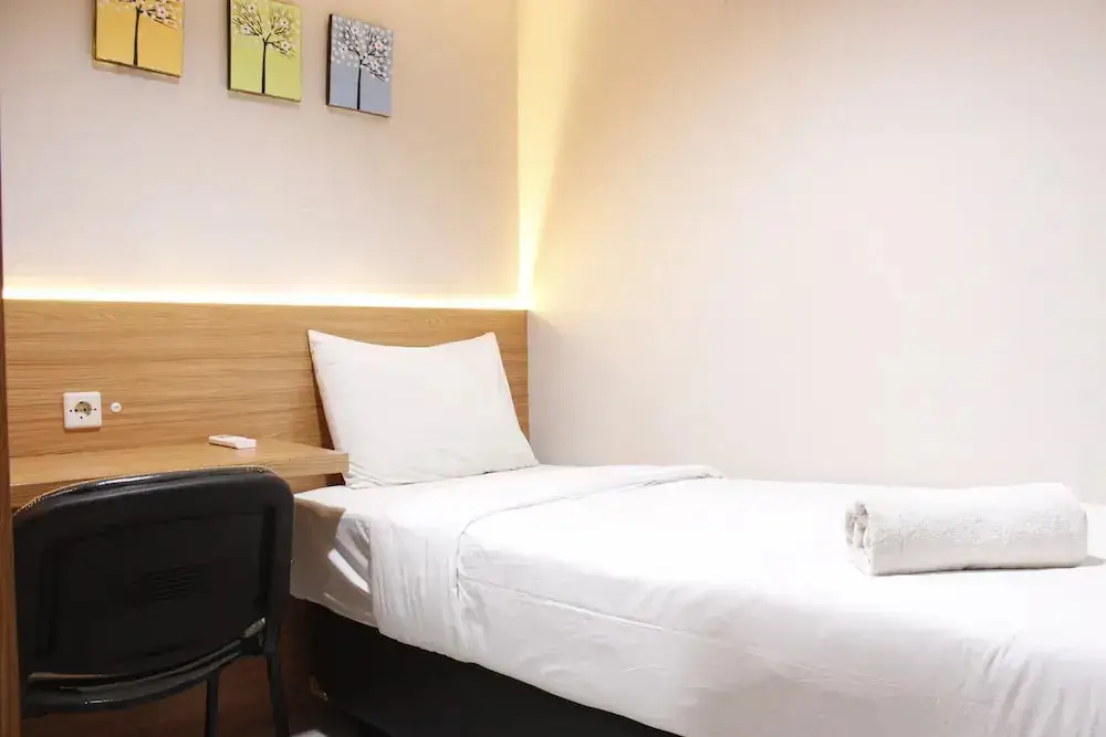 Exquisite 2BR Apartment at Tamansari La Grande near BIP — фото 1