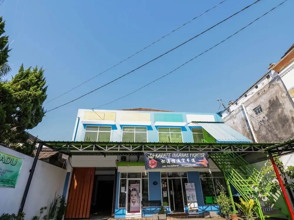 Слеман: NIDA Rooms Tajem 19 Sambi Sari at Penginapan Rumah Berkah