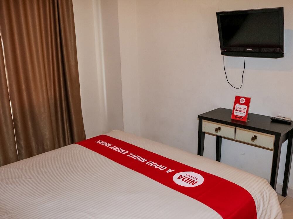 Медан: Nida Rooms Lubis 3 Medan Baru at Hotel Rumah Anaya