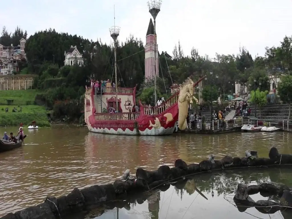 Чипанас: Villa Kota Bunga NA2