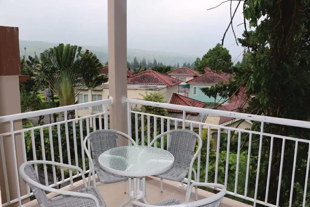 Чипанас: Diyar Villas Puncak H1/6