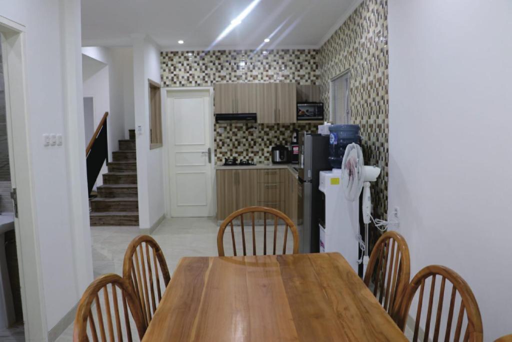 Чипанас: Diyar Villas Puncak H1/6