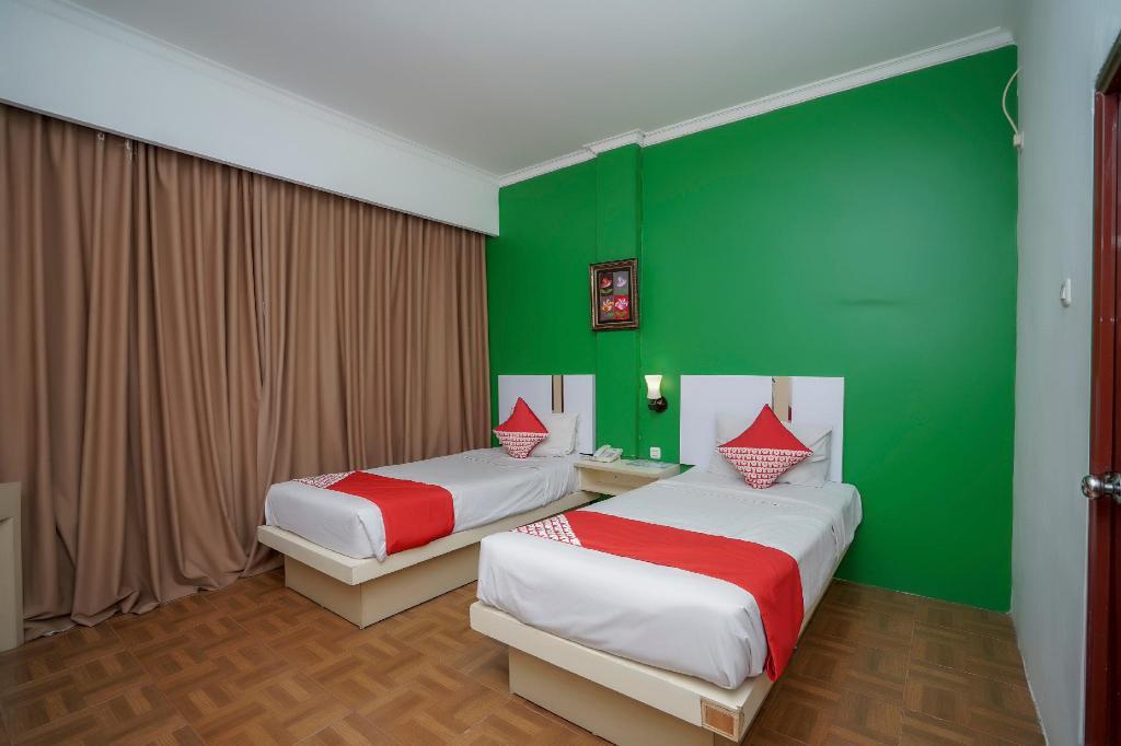 Палембанг: OYO 575 Blessing Hotel