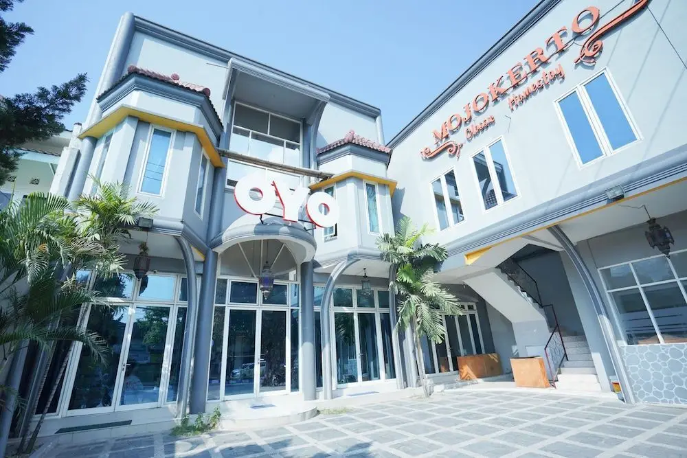 OYO 1239 Mojokerto Classic Residence — фото 1
